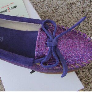 NEW MINNETONKA PURPLE MOCASSIN SHOES SLIP ON SHOES GIRLS